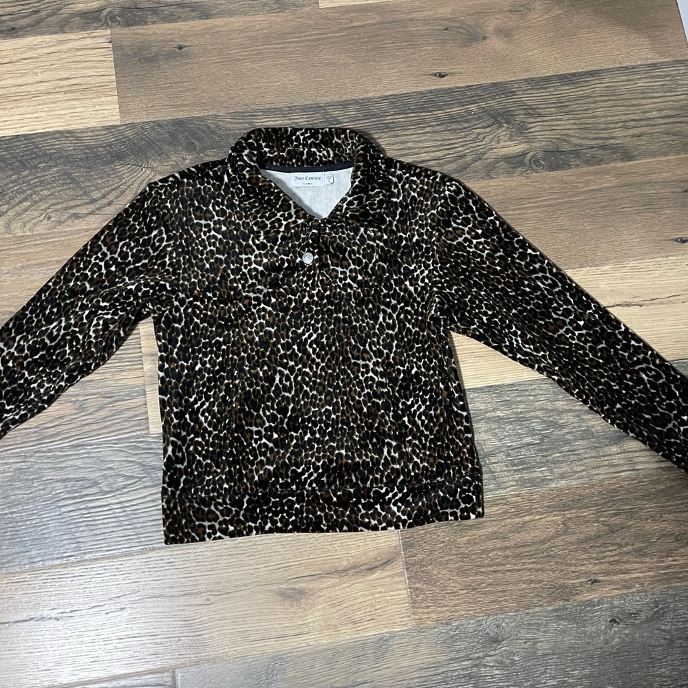 women’s hoodie